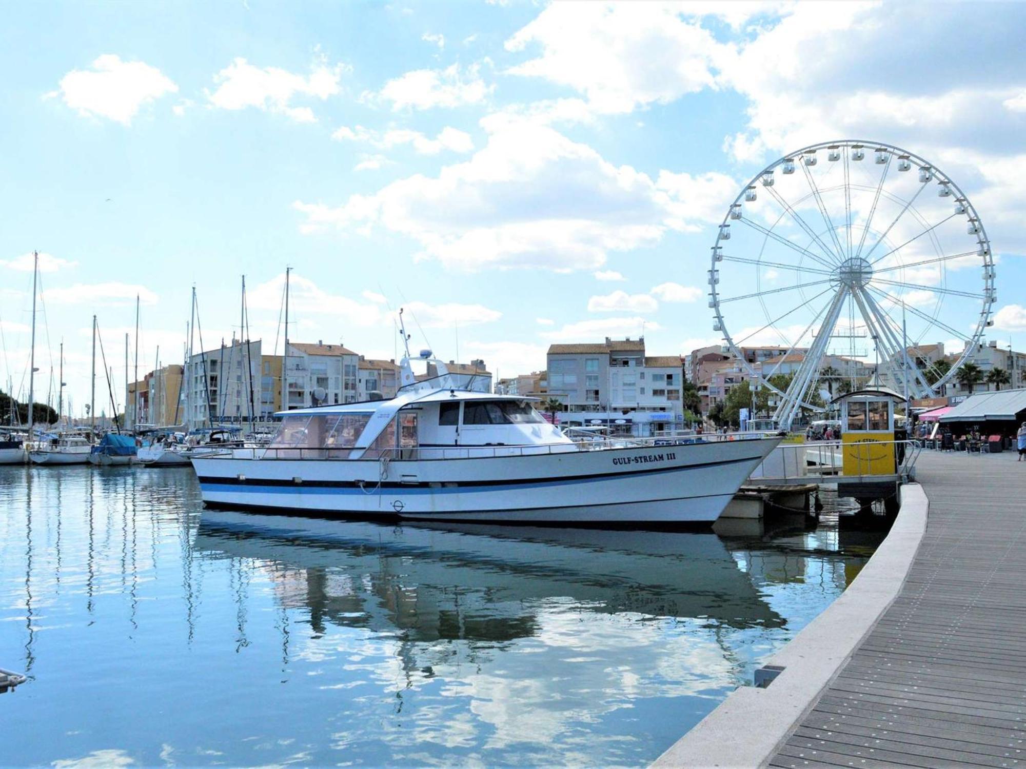 Cap D'agde: Appt 2 Pieces, 4 Couchages A 100m De La - Fr-1-249-68 * Agde